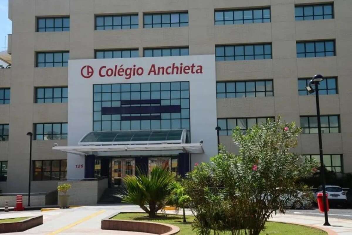 Colégio anuncia turmas exclusivas para alunos que querem ingressar em medicina