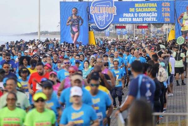 Maratona Salvador inicia entrega dos kits aos corredores; prova acontece no domingo (22)