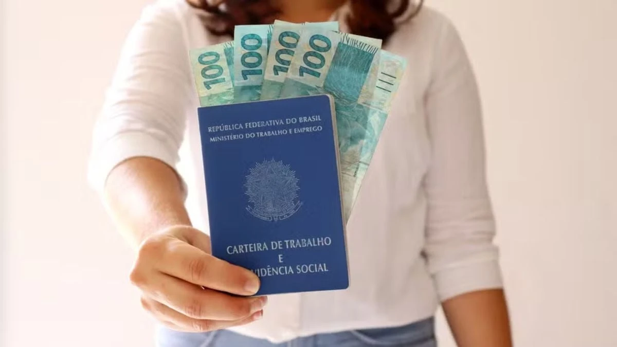 CLT ou PJ? O que muda na renda, nos impostos e nas vagas de trabalho