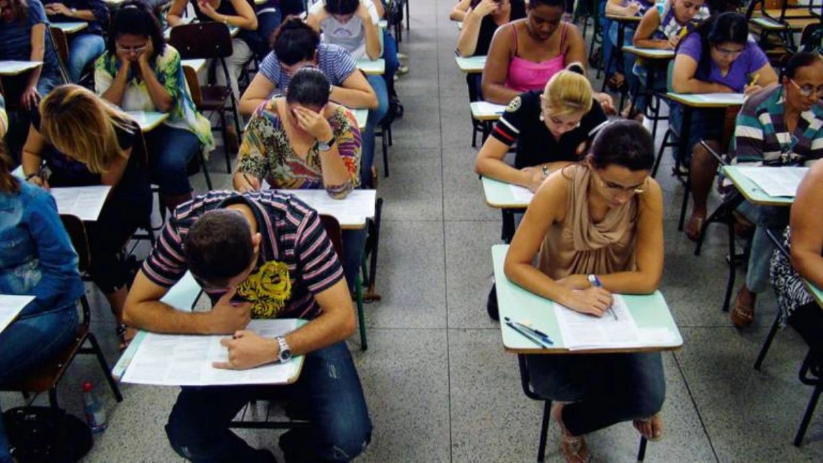 Fundação abre concurso com 68 vagas e salários de até R$ 11,2 mil