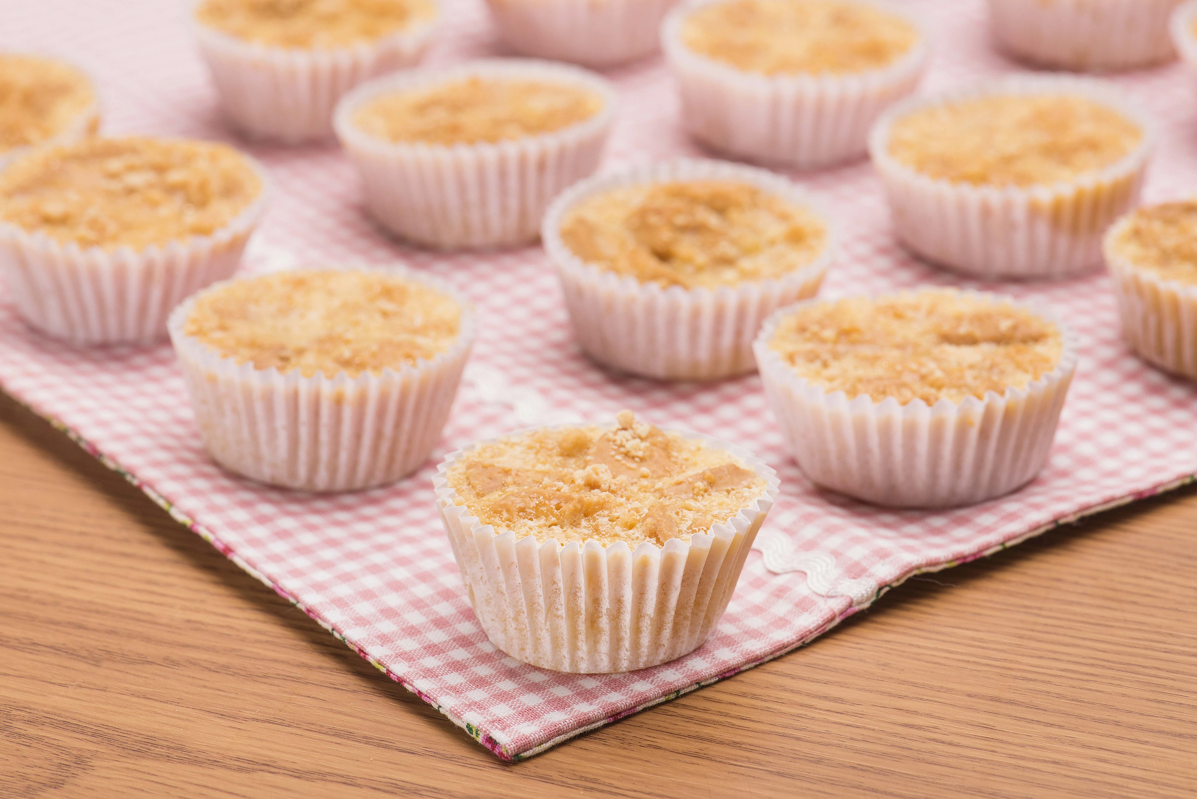 Queijadinha com biscoito: receita simples reinventa clássico do café da tarde