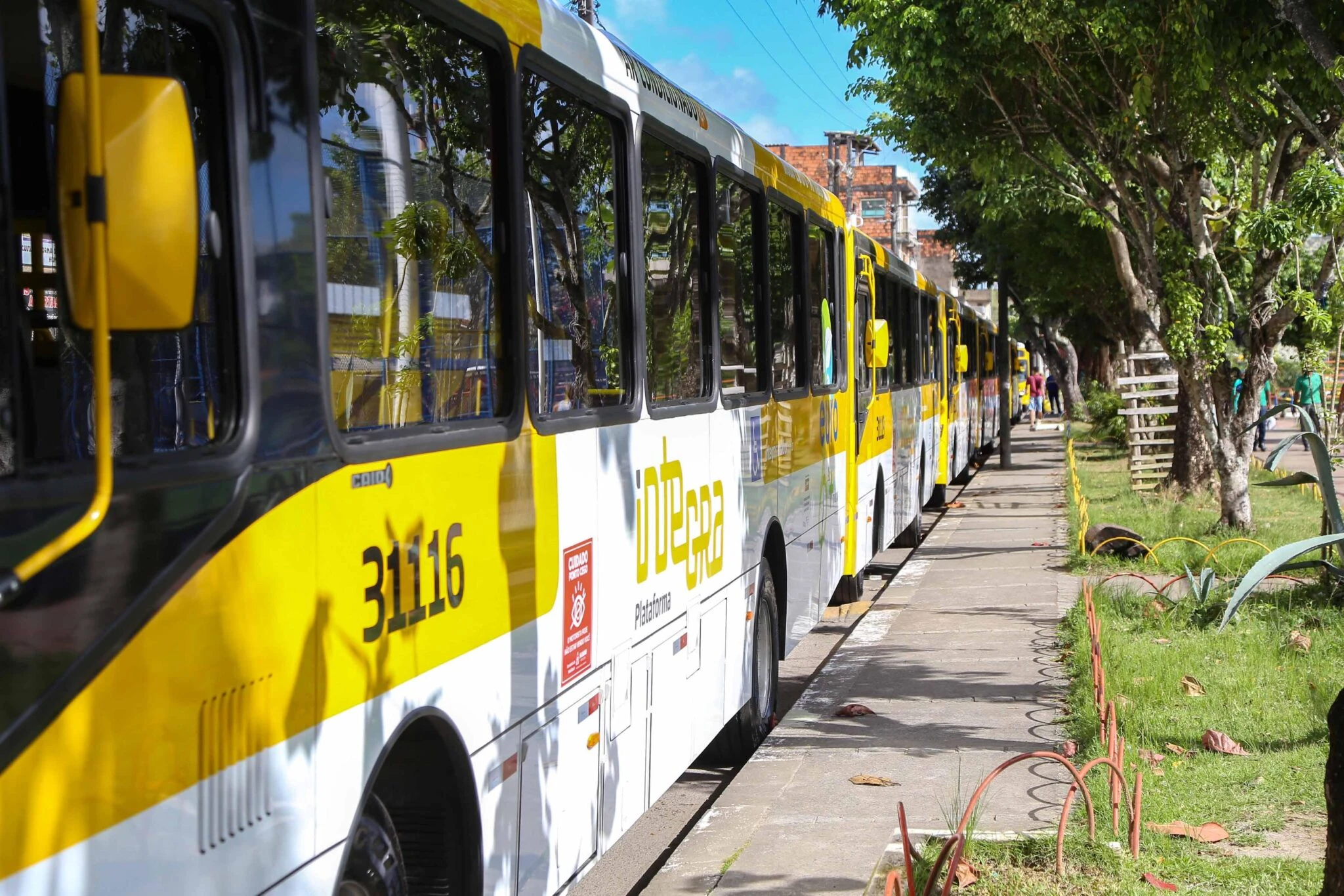 Bairro de Salvador ganha nova linha de transporte para a orla a partir desta segunda (1°)
