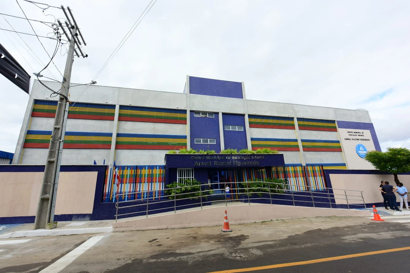 Escola em Dom Avelar é reinaugurada e amplia capacidade para mil alunos