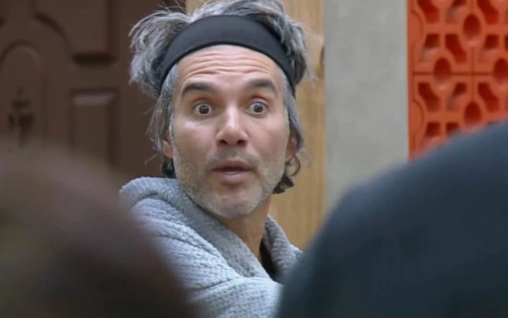A Fazenda 17: Quem é Fernando Sampaio, astro baiano de novelas bíblicas que agrediu ex de Davi Brito