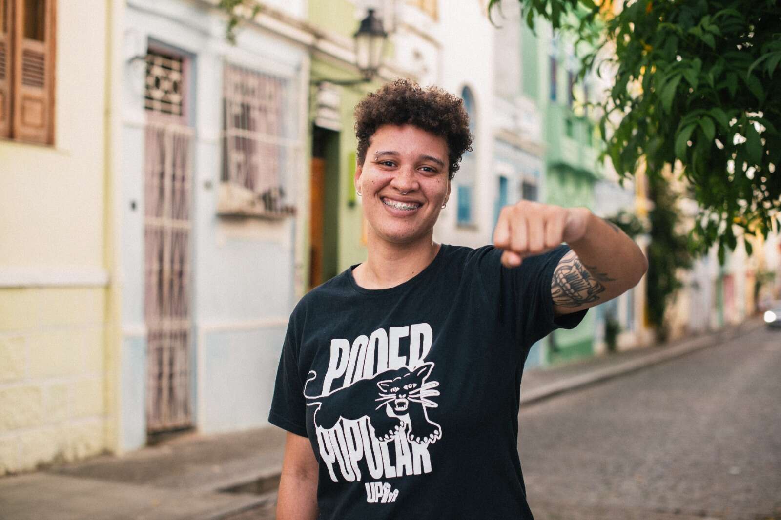 'É necessário construir uma empresa de transporte público', diz candidata a vice-prefeita da UP