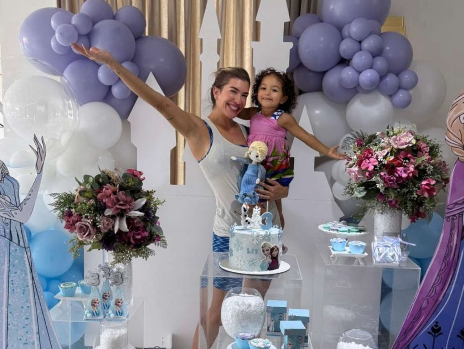 Liz Improta Santana completa 3 anos e antecipa tema de festa