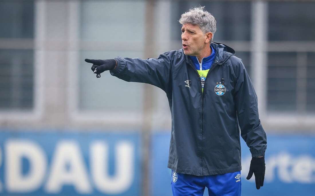 Renato Gaúcho se irrita com críticas após derrota do Grêmio: 'Põe o Guardiola aqui'