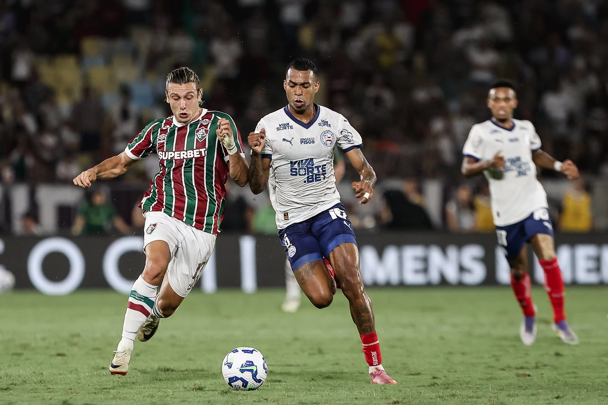 Após eliminar o Bahia, Fluminense provoca: 'Único tricolor do mundo'