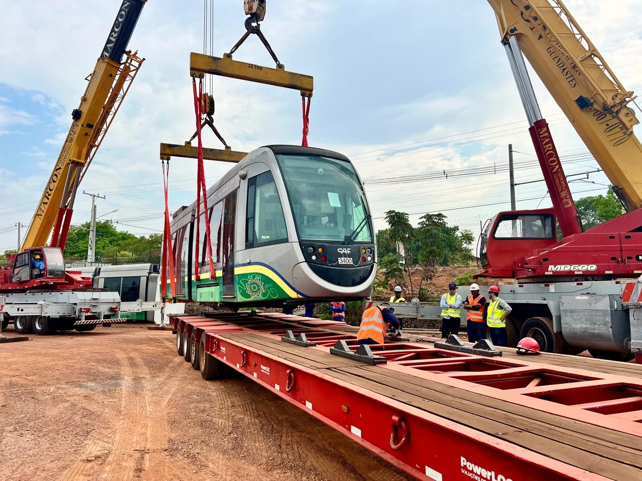 Alba faz primeira audiência pública itinerante sobre obras do VLT de Salvador