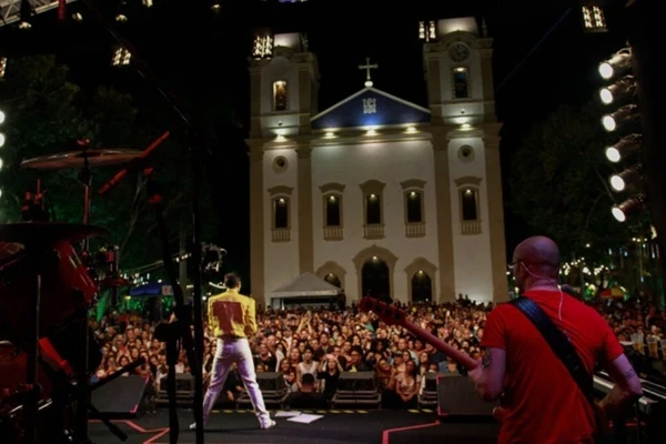 Jardim de Inverno agita cidade baiana com shows de Jau e Nando Reis