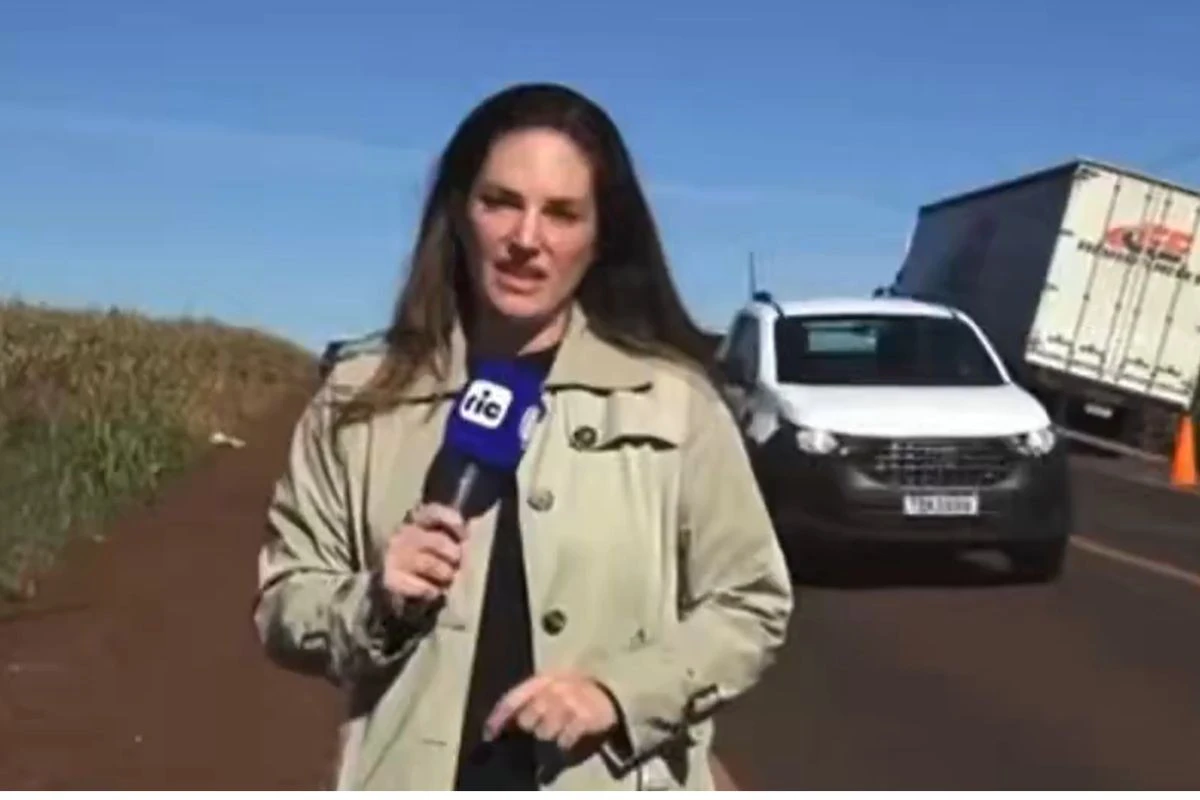 Equipe de reportagem da Record quase é atropelada