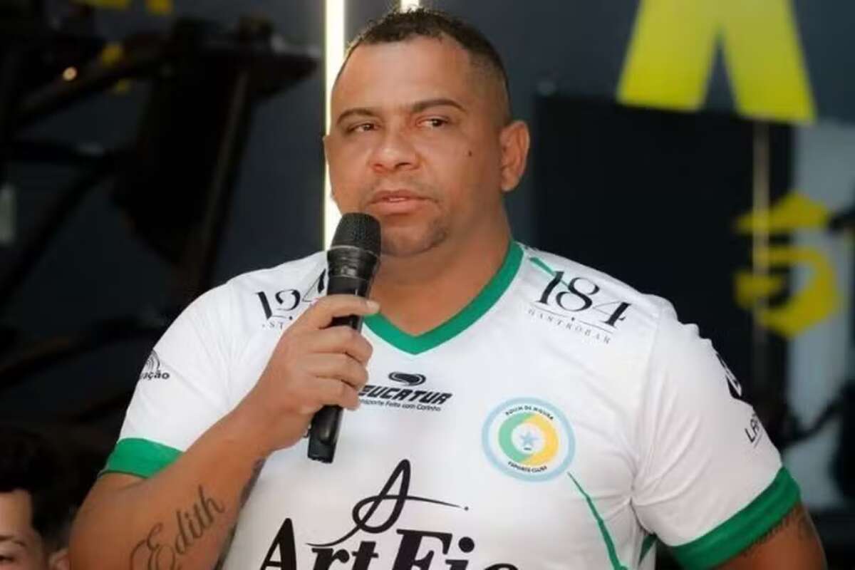 Ex-jogador do Vitória fala sobre luta contra a balança: 'Cortei o biscoito recheado'