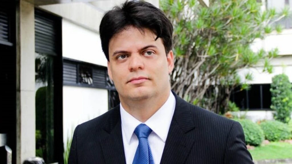 Faculdade se pronuncia após morte de advogado Daniel Keller: 'Profissional exemplar'