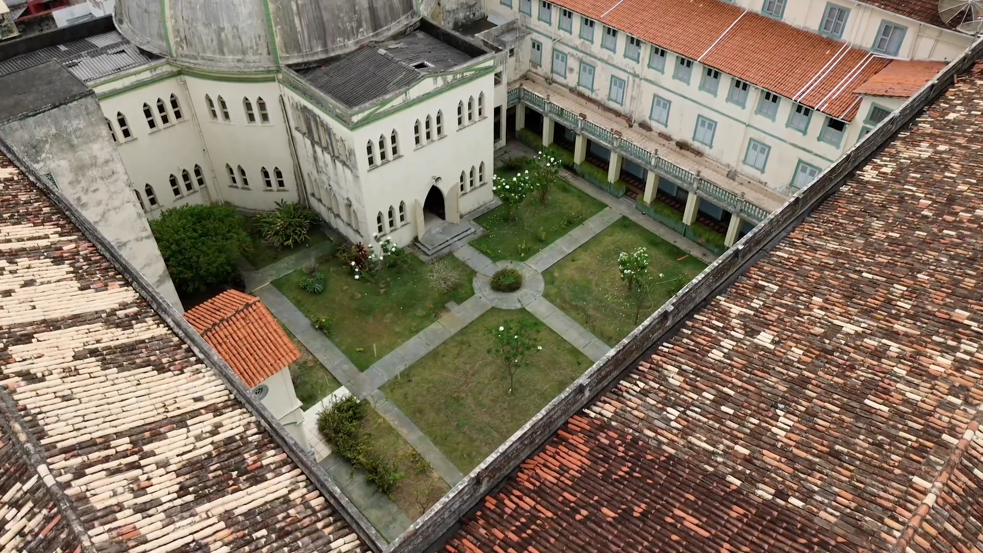 Clausuras secretas do Convento das Mercês são mostradas pela primeira vez na história