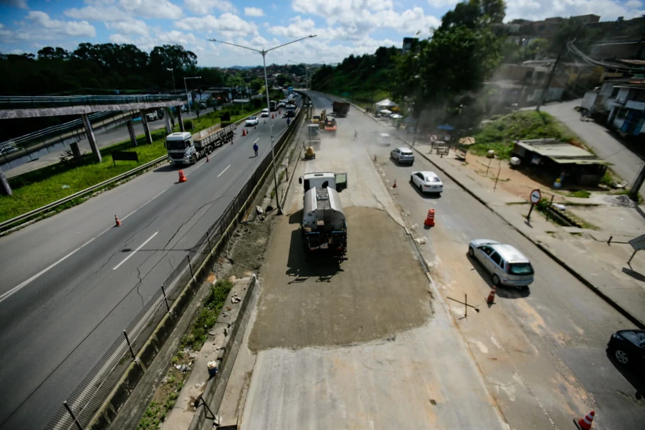 Trecho da BR-324 é totalmente liberado após 13 dias de interdição na Bahia