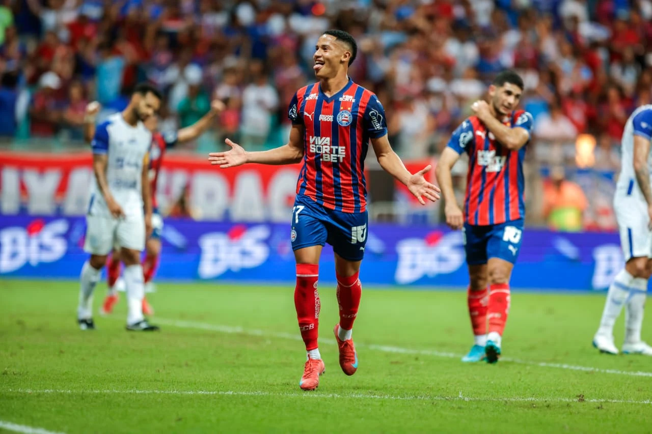Com venda de Lucho para o futebol árabe, Tiago se torna segunda opção do ataque do Bahia na temporada