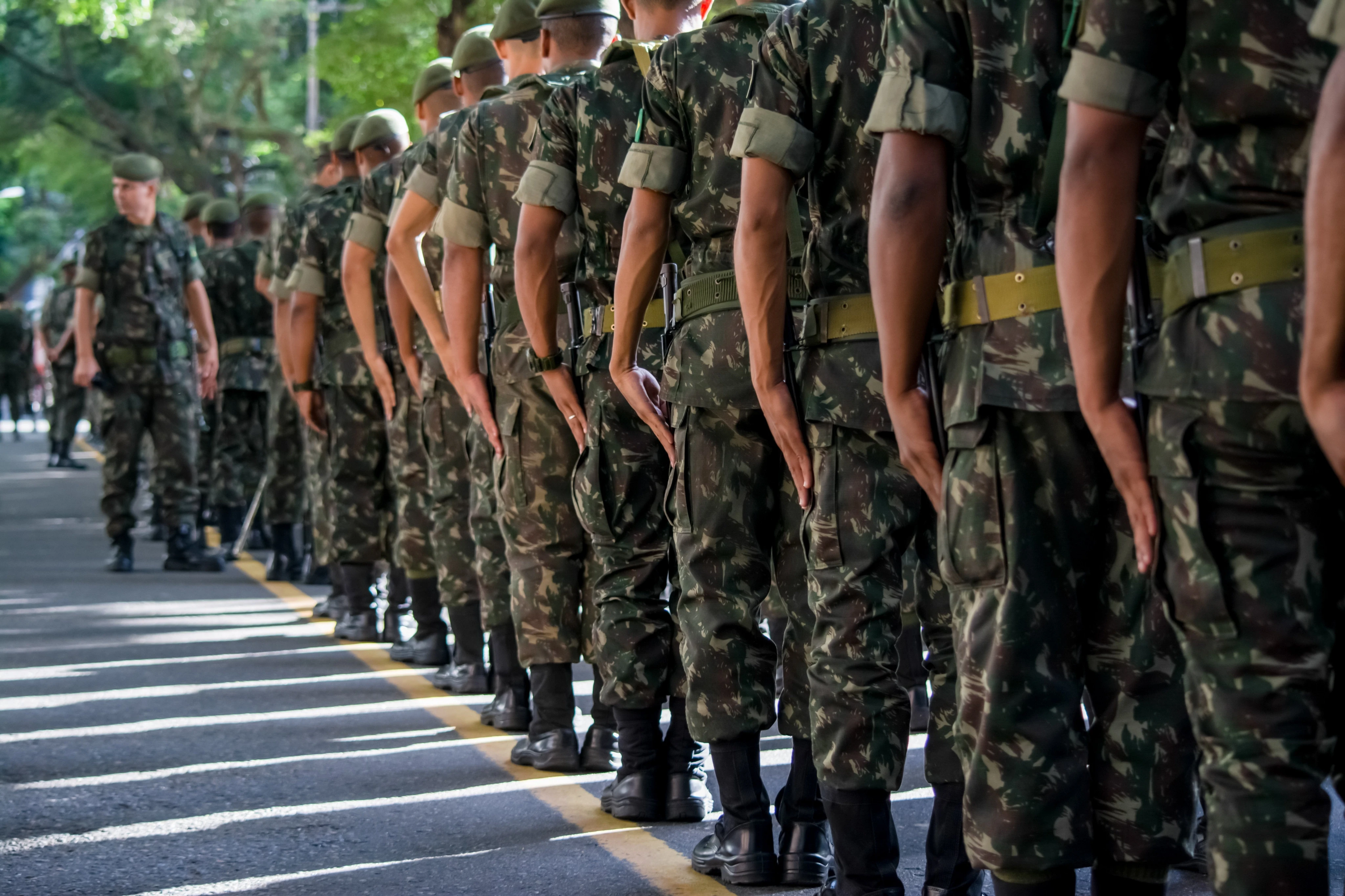Exército abre processo seletivo com vagas para o Nordeste e salários de até R$ 7,5 mil