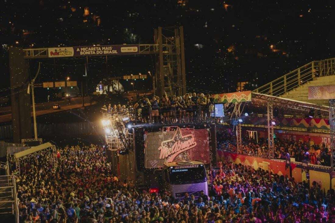 É Carnaval baiano em Santa Catarina com o Folianópolis