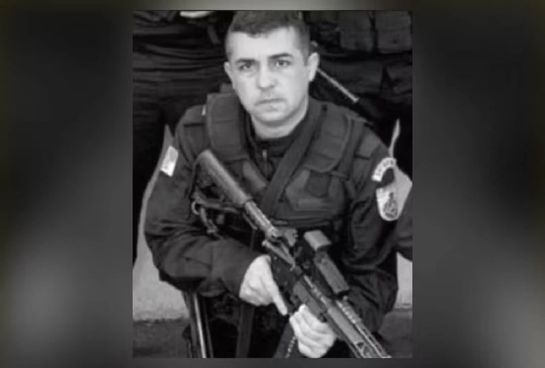 Policial militar é cercado por traficantes e morto dentro de igreja evangélica