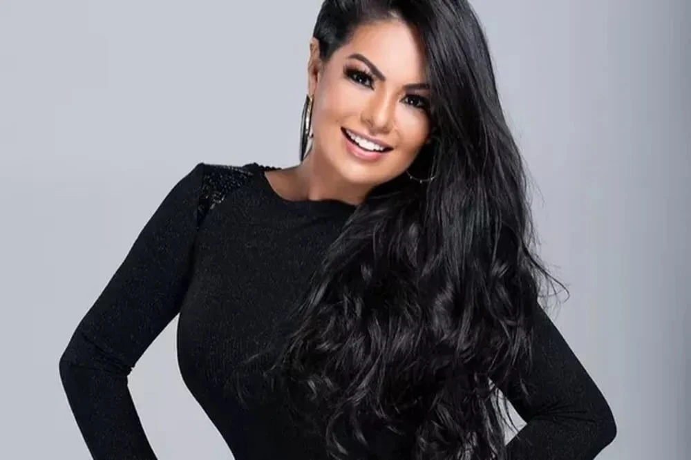 Calcinha Preta emociona fãs com homenagem a Paulinha Abelha em 1ª DVD após a morte da cantora; confira