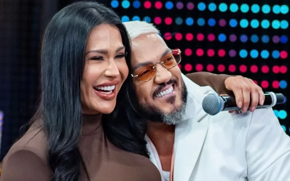 Belo surpreende fãs e confirma que pretende reatar com Gracyanne Barbosa