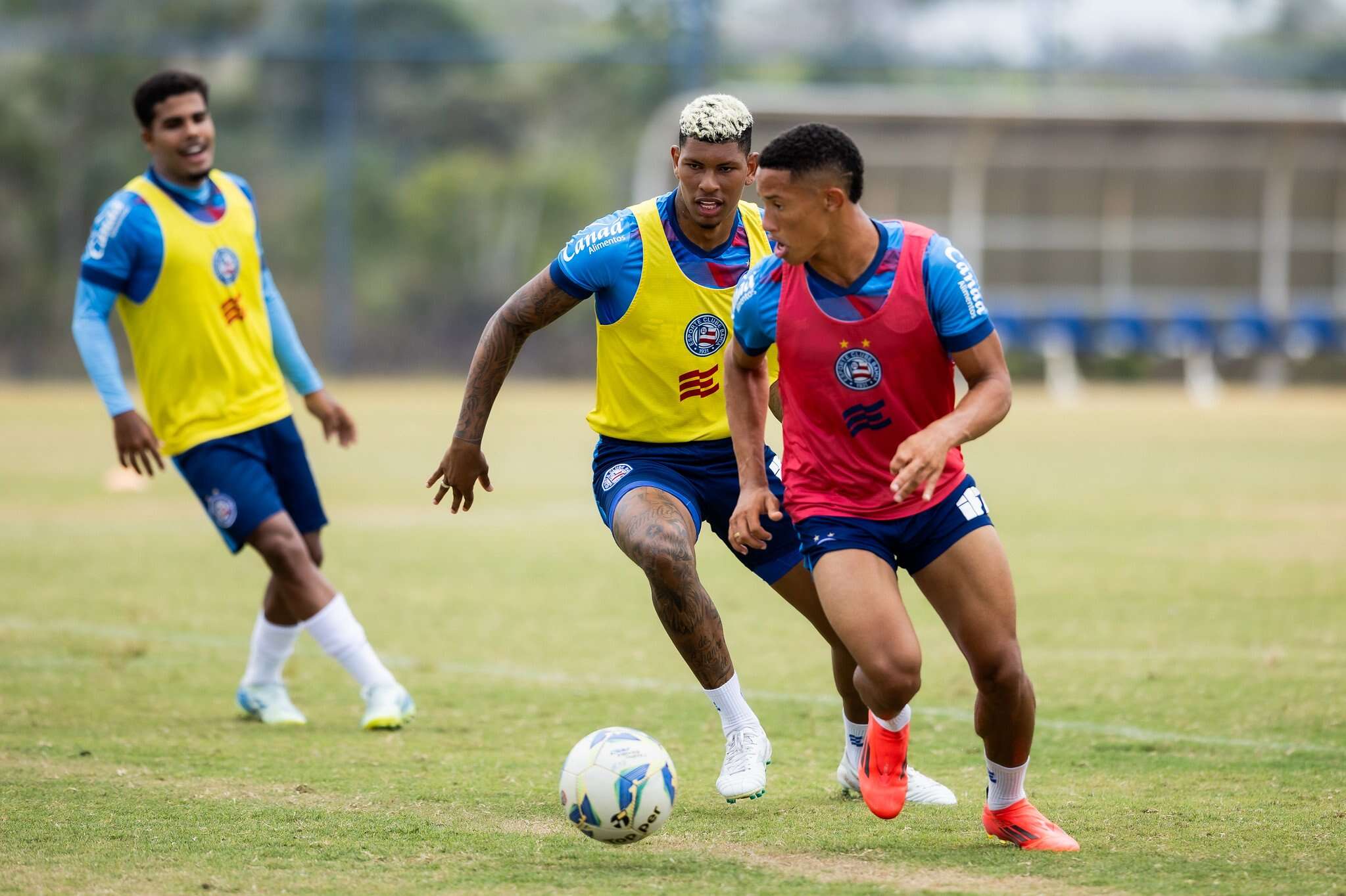 Em despedida, time alternativo do Bahia encara o Jacobina e tenta vencer a primeira no Baianão