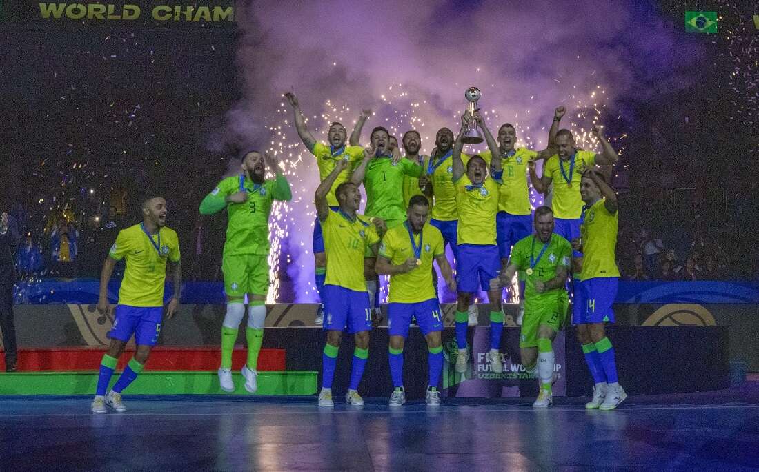 Brasil é hexa ou octa no futsal? Entenda por que dois títulos não são considerados