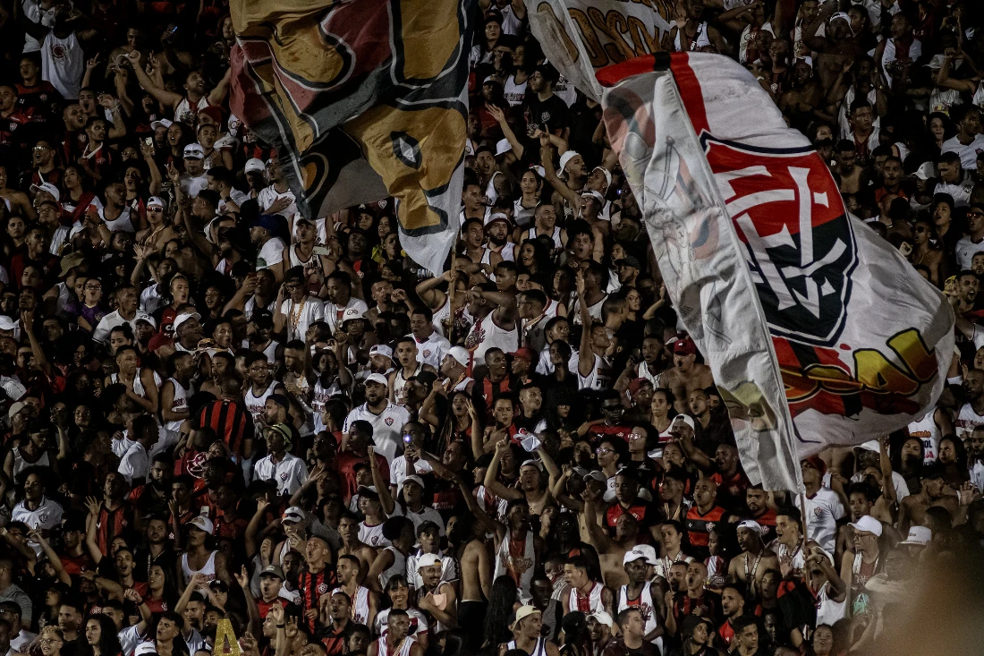 Vitória tem uma das torcidas mais favoráveis à SAF no Brasil, aponta levantamento
