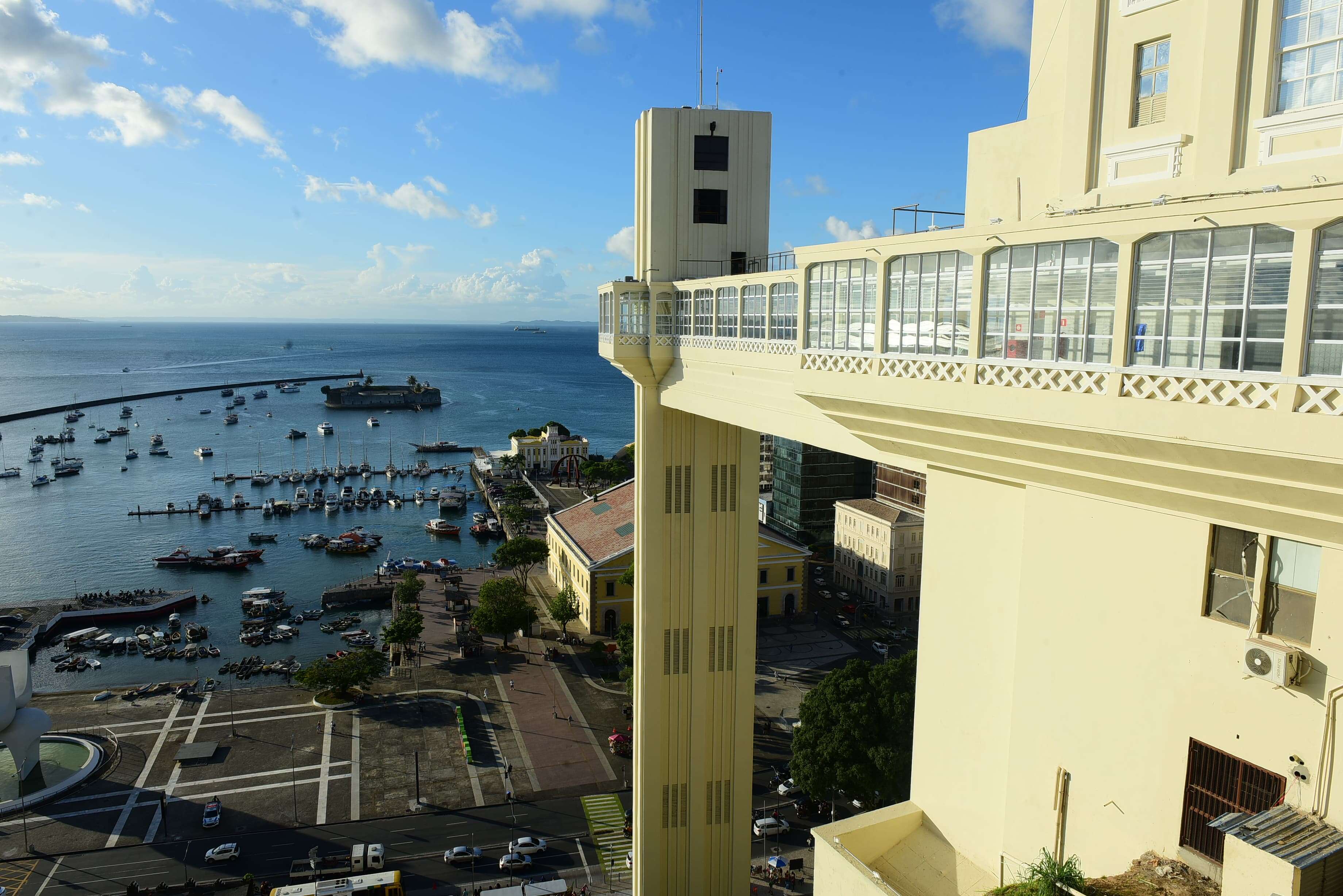 Elevador Lacerda será gratuito por 90 dias; confira mudanças