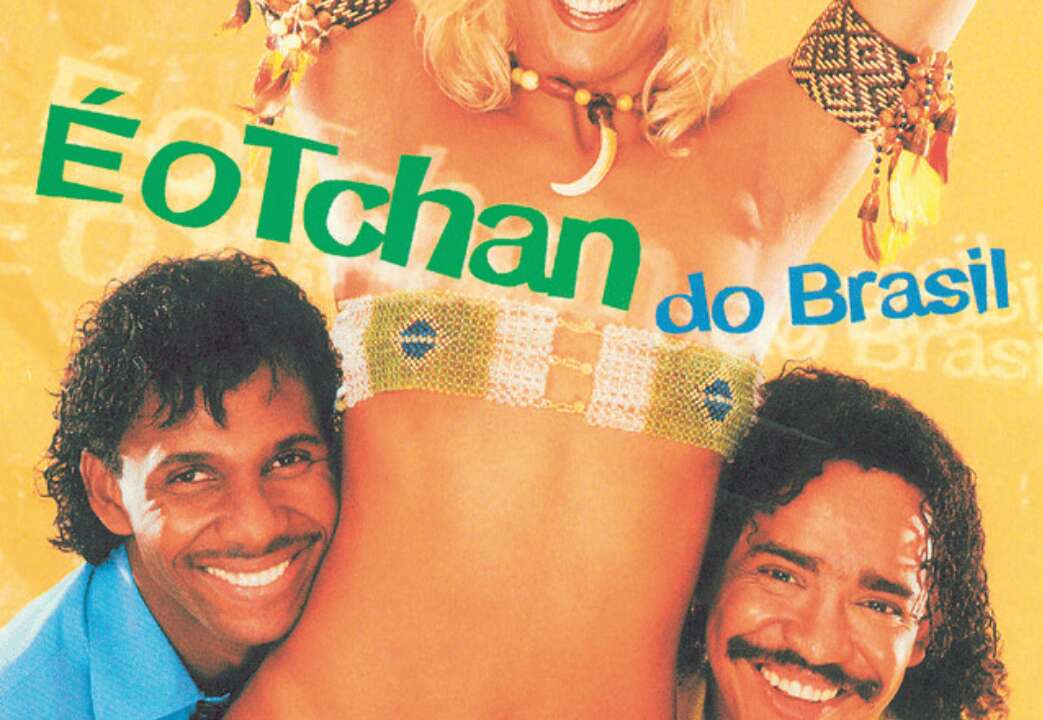 Carla Perez recria capa de disco icônico do 'É O Tchan!' e diverte web