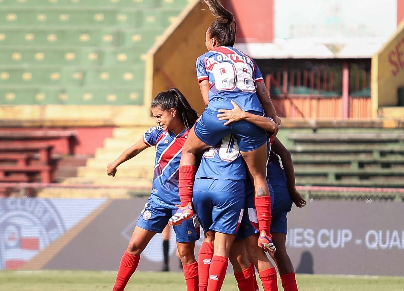 Bahia vence o Avaí Kindermann e assume liderança de grupo na Ladies Cup