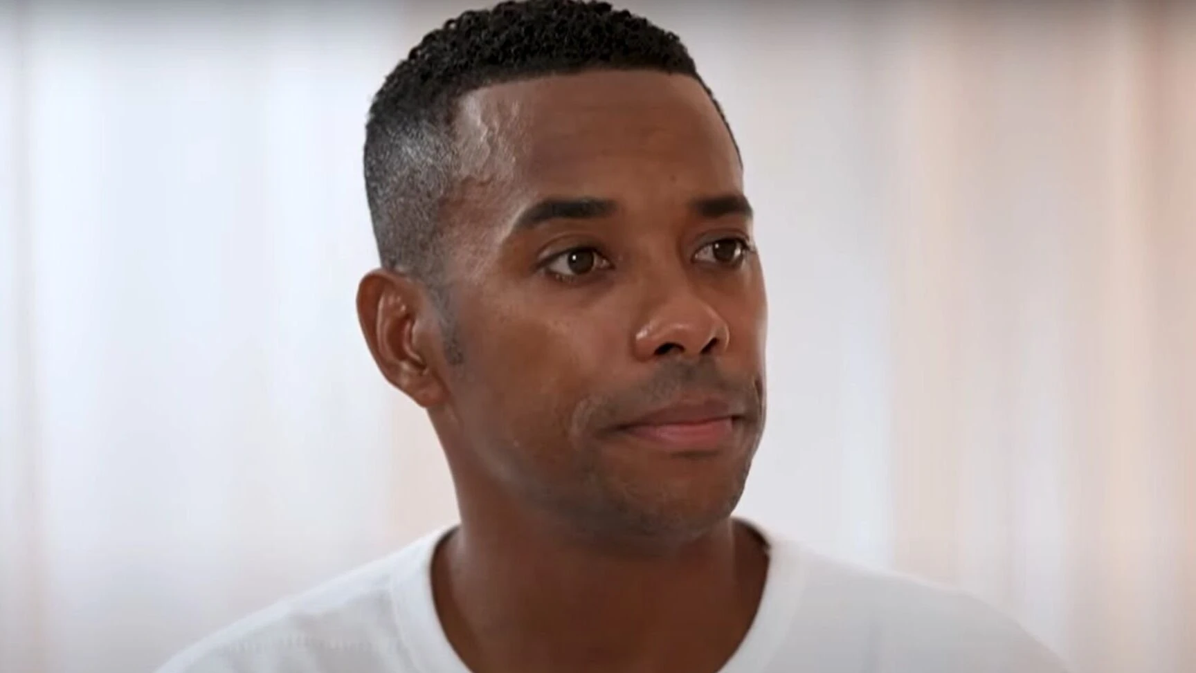 Robinho sofre nova derrota no STF e aguarda decisão que pode mudar cumprimento da pena