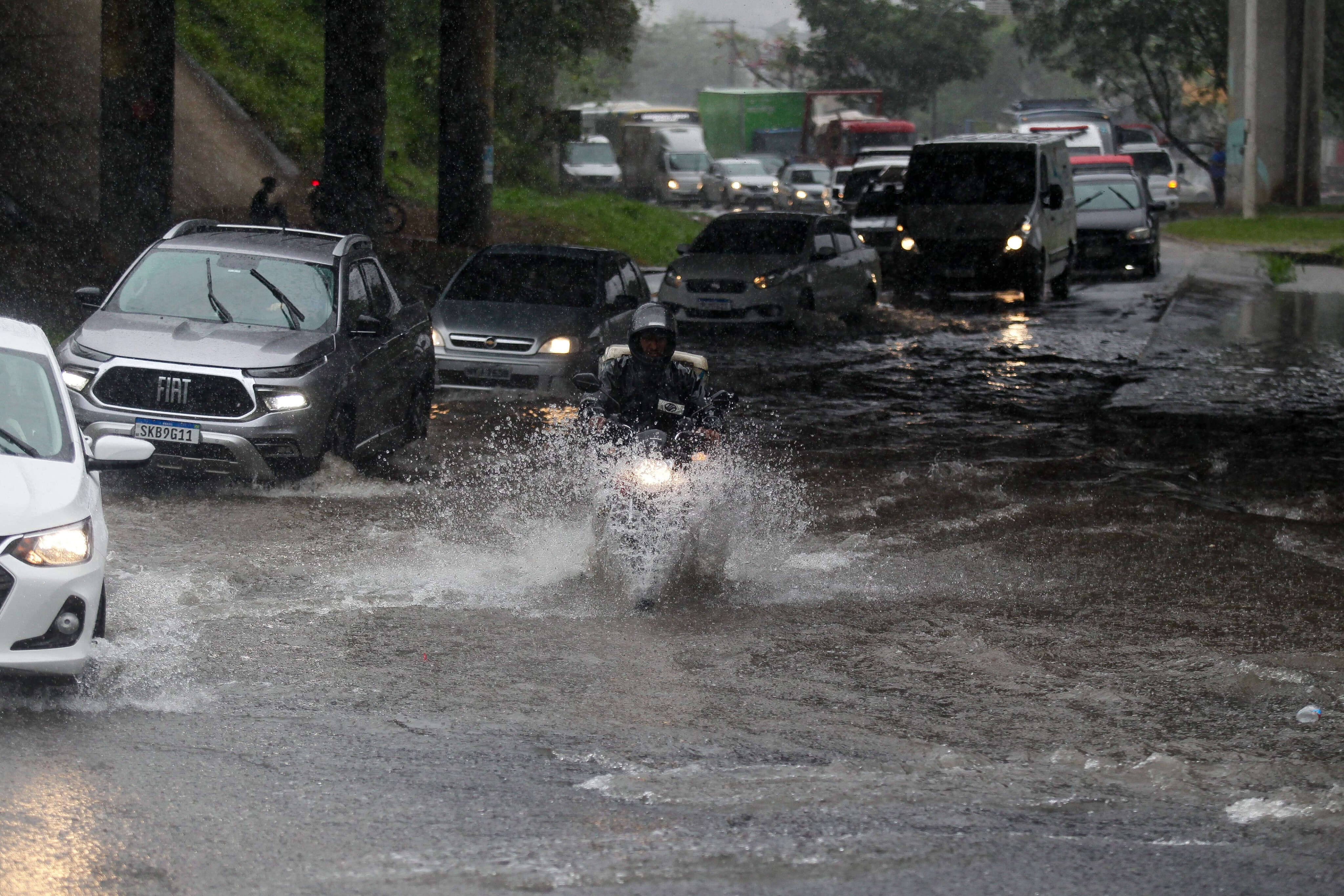 36 cidades baianas estão sob alerta de chuvas intensas; veja quais são