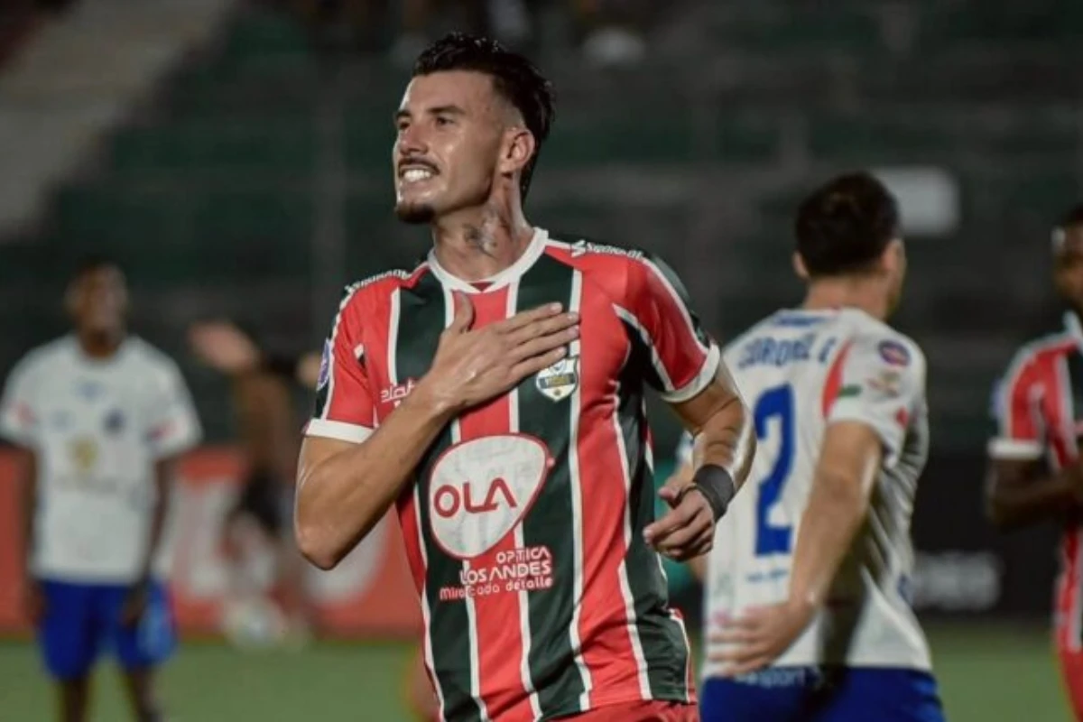 Atacante revelado pelo Vitória termina temporada em alta no futebol equatoriano