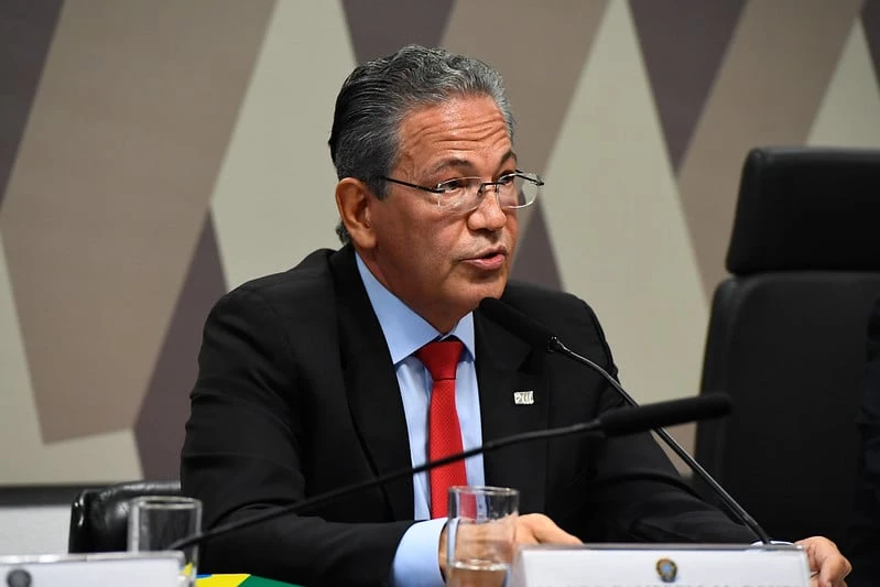 VÍDEO: Ministro do STJ que ganhou R$ 141 mil em um mês reclama que não tem salário ‘à altura’
