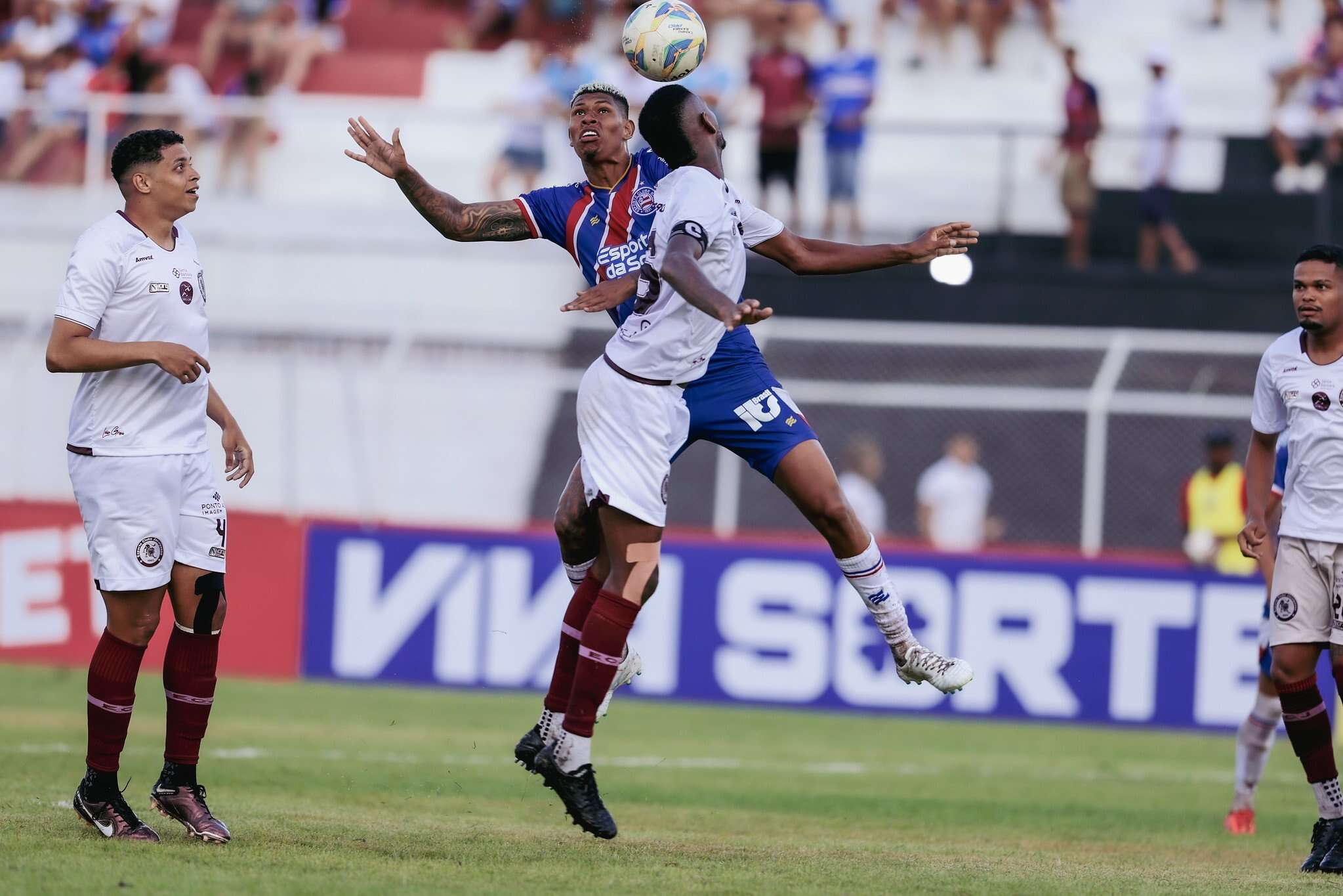 Zagueiro Marcos Victor se emociona após voltar a jogar pelo Bahia: ‘Agradecer a Deus’