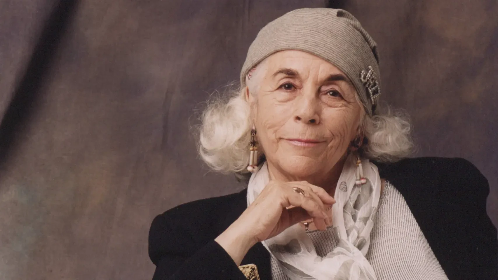 Instituto Cervantes realiza clube do livro sobre obra da escritora espanhola Carmen Martín Gaite