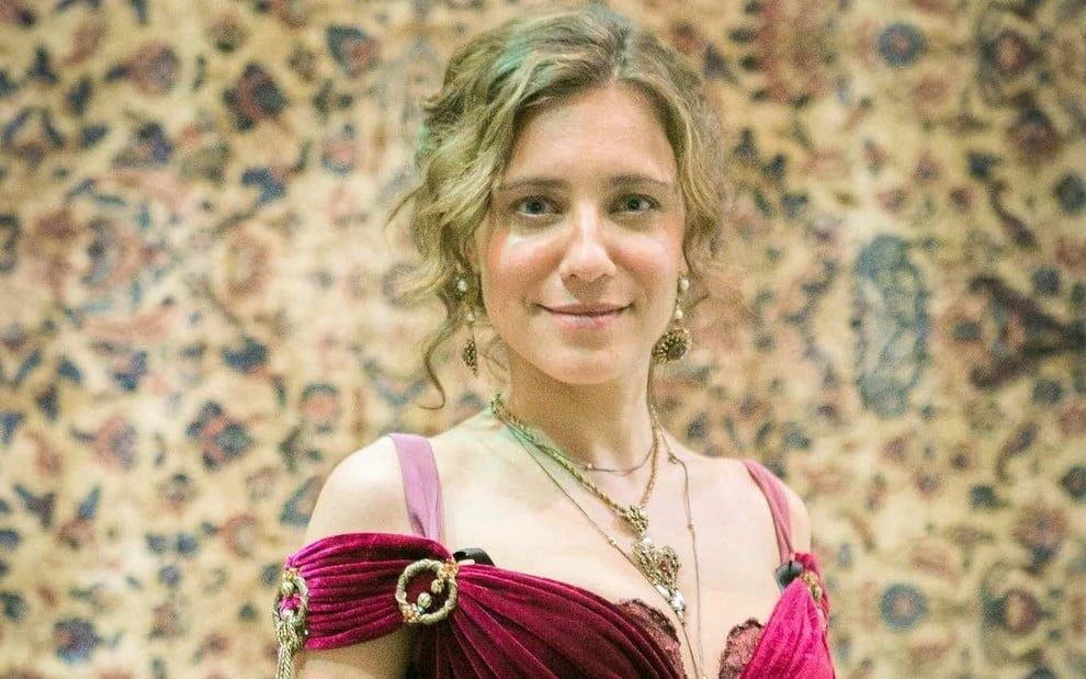 Atriz de 'Êta Mundo Melhor!' conta que teve morte clínica: 'Ninguém sabe explicar'