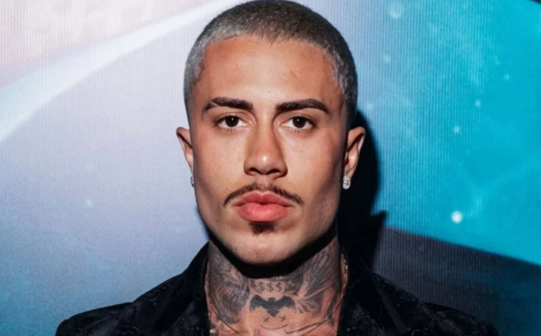 Fotógrafa acusa MC Daniel de agressividade durante ensaio na sala de parto: 'Me pegou pelo braço'