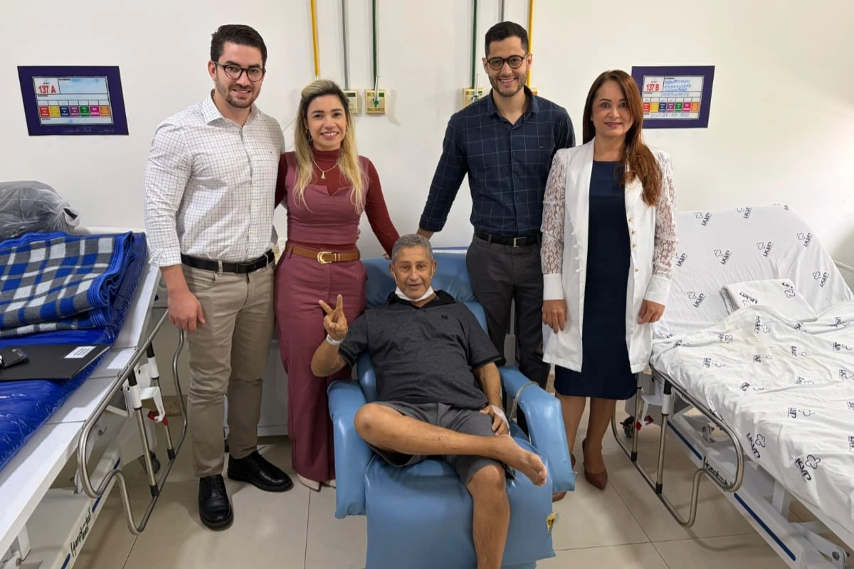 Paciente recebe primeiro transplante duplo de fígado e rim feito pelo SUS no interior da Bahia