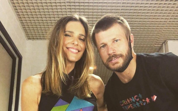 Rodrigo Hilbert rebate falta de sexo com Fernanda Lima e detalha vida íntima: 'Isso é ruim?'