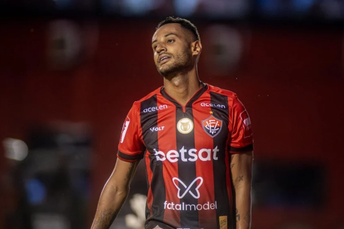 Assessoria nega envolvimento de ex-Vitória com tráfico de drogas: ‘A verdade prevalecerá’