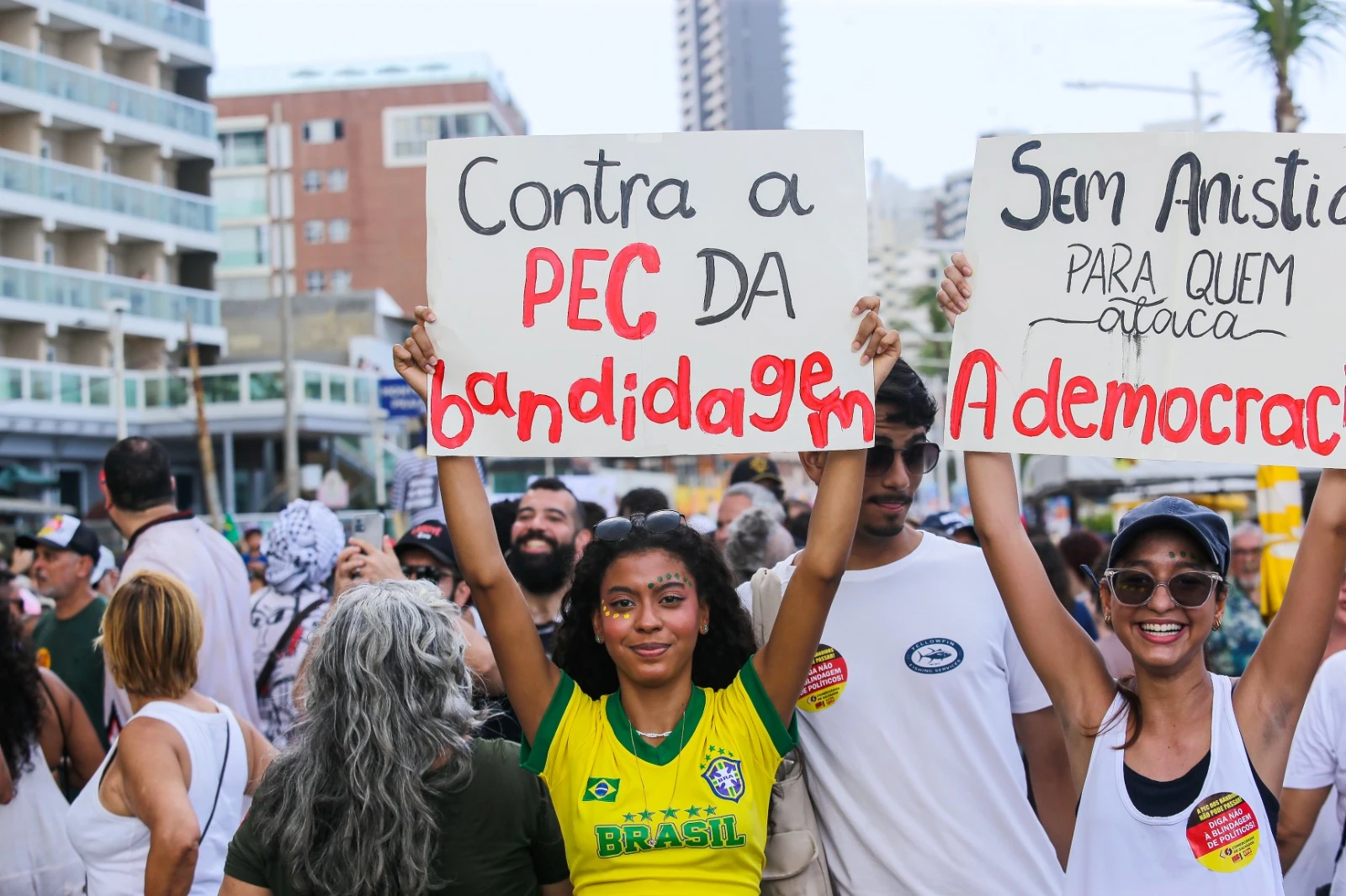 Mais de 80% das publicações nas redes sociais são contrárias à PEC da Blindagem, aponta pesquisa
