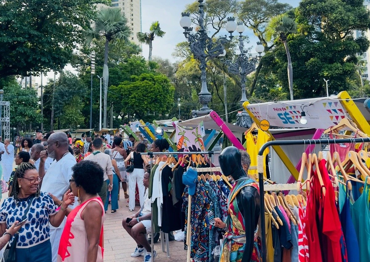 Feira da Sé esquenta o Afro Fashion Day 2025 com Ilê Aiyê e oficinas no Pelourinho