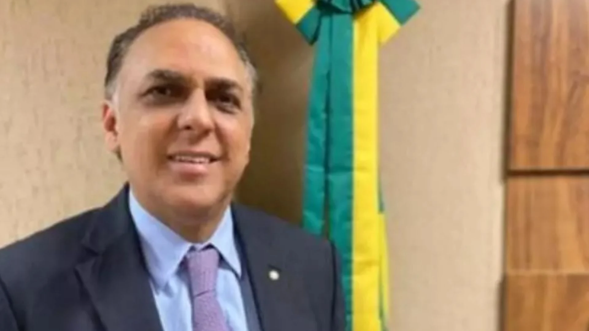 Desembargador é afastado após postagem de apoio a Bolsonaro e associação de Lula ao CV