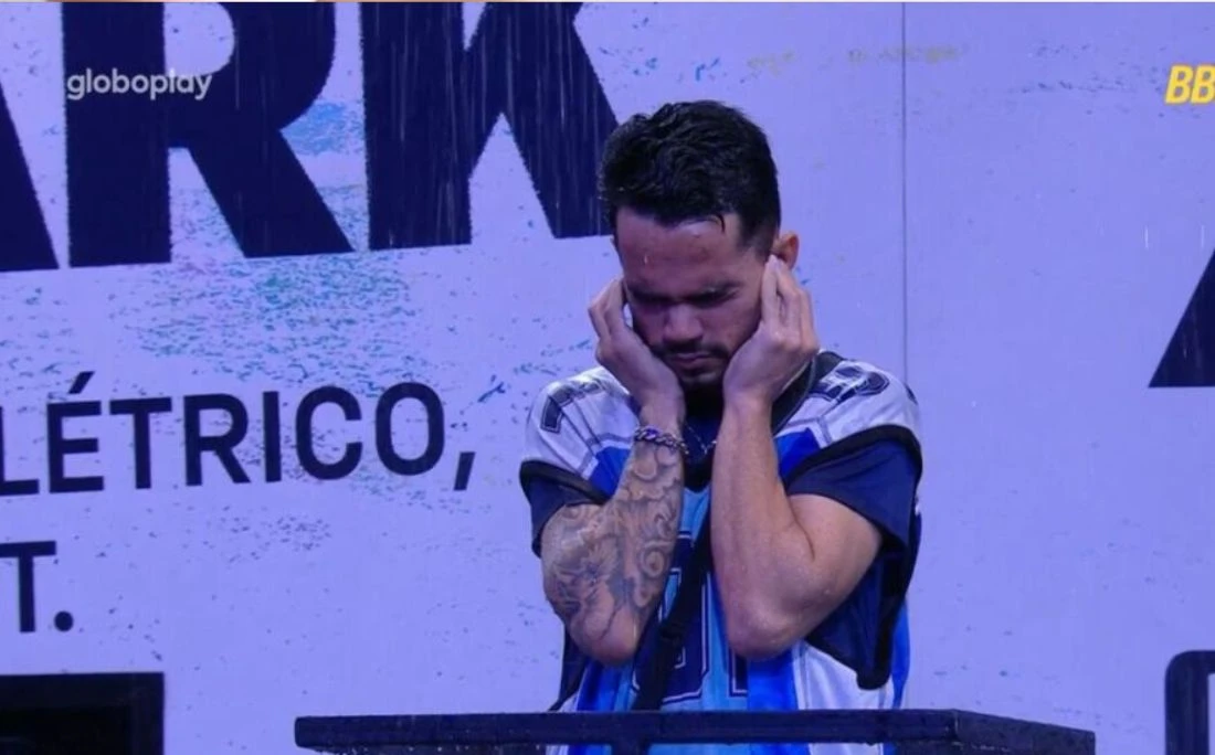 BBB 25: João Pedro deixa prova de resistência e está no Paredão