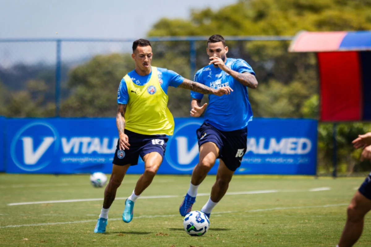Ademir participa parcialmente do treino na reapresentação do Bahia antes de encarar o Vasco
