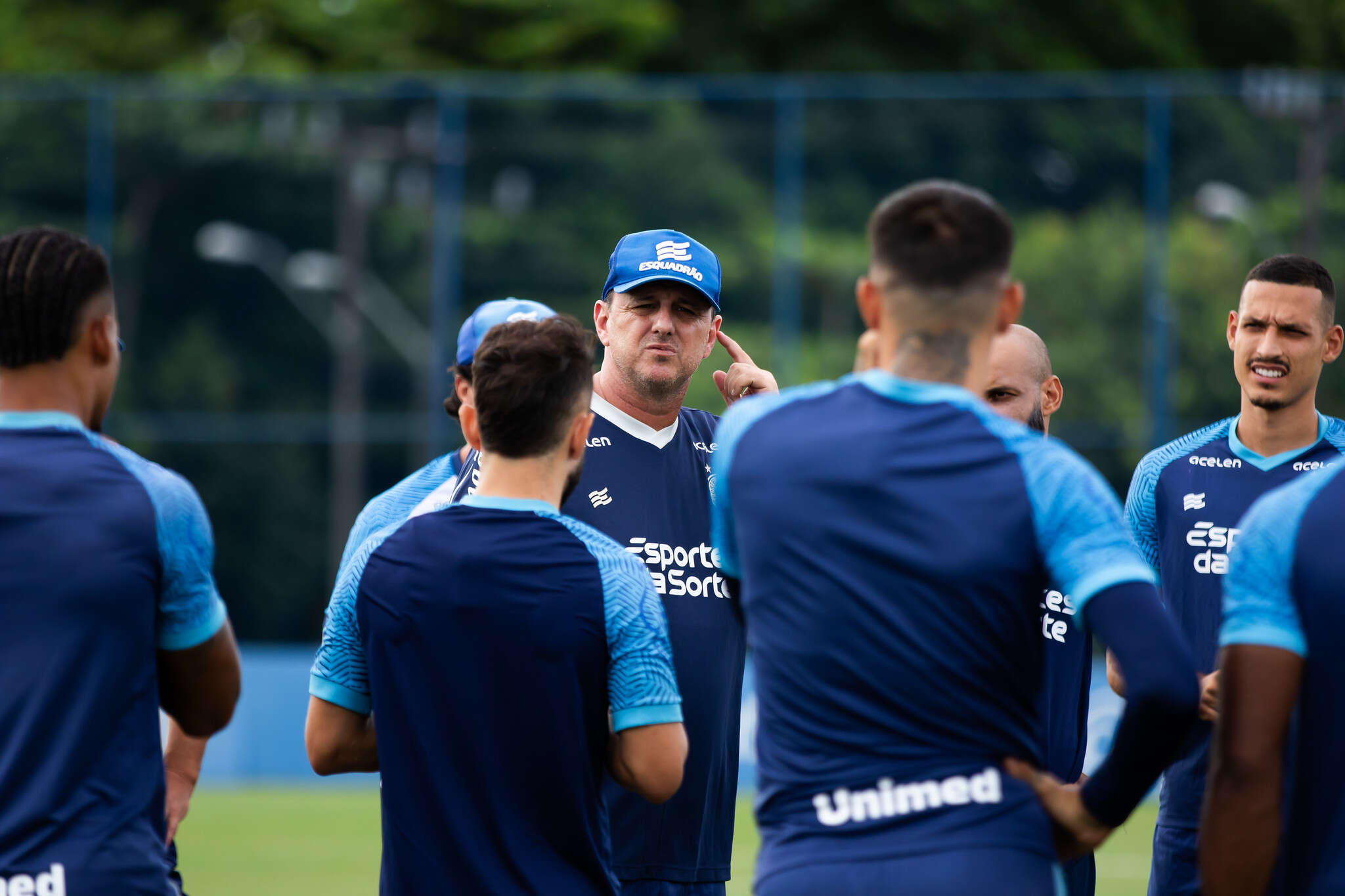 Bahia tem retorno de atacante e duas baixas para decisão contra o Flamengo; veja os relacionados