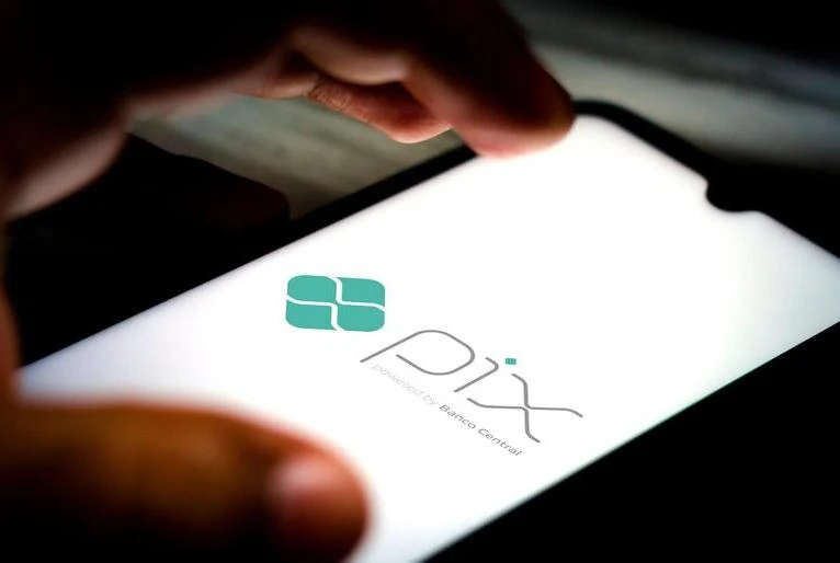 Pix fora do ar? Clientes relatam instabilidade em pelo menos oito bancos