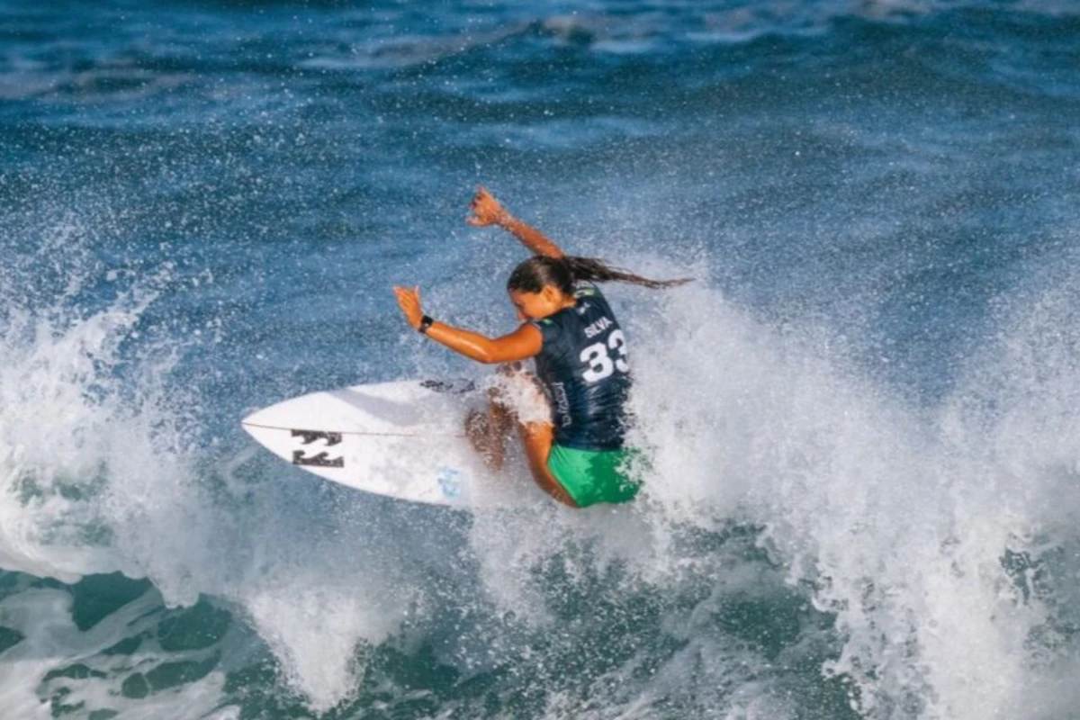 Luana Silva é vice-campeã em Saquarema após perder para a australiana Molly Picklum